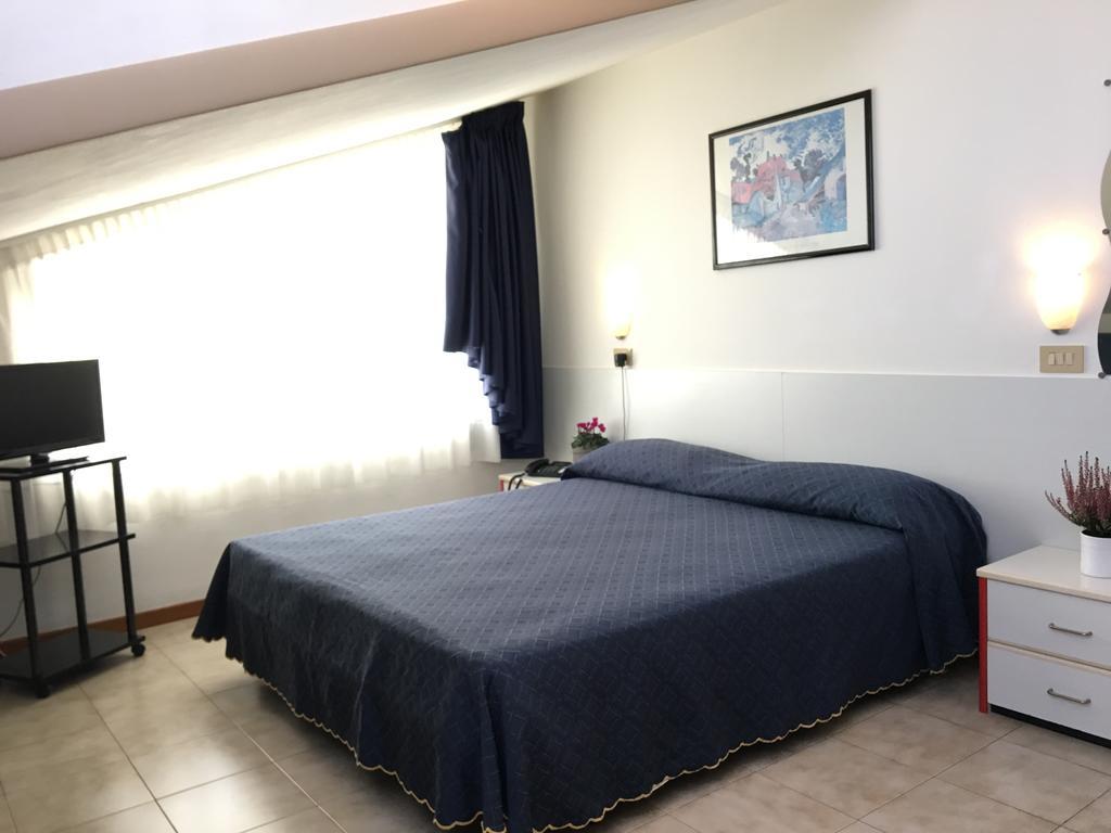 Hotel Zodiaco Lido di Jesolo Zewnętrze zdjęcie