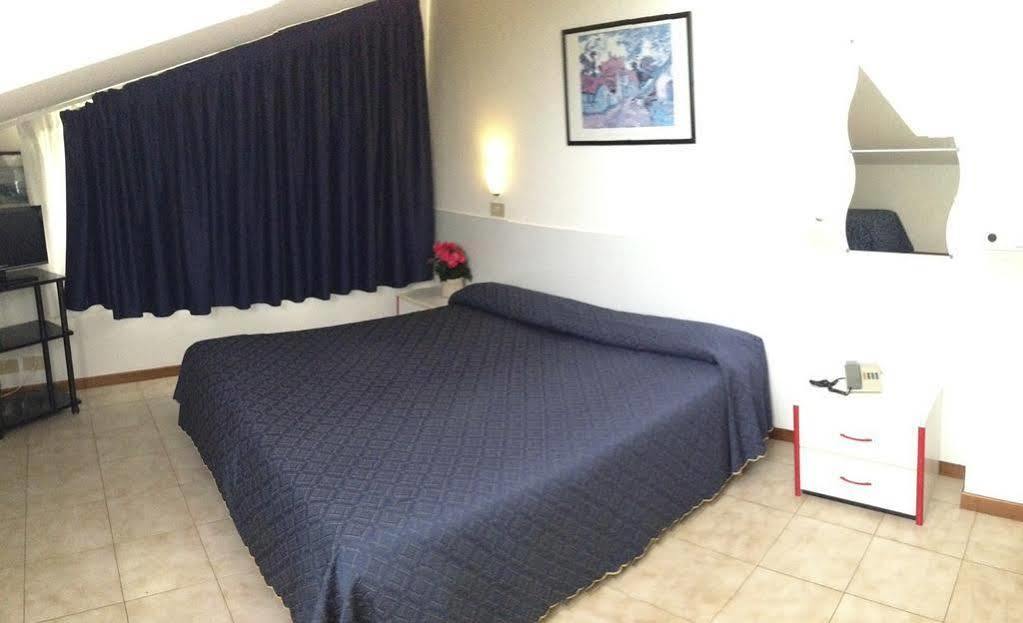Hotel Zodiaco Lido di Jesolo Zewnętrze zdjęcie
